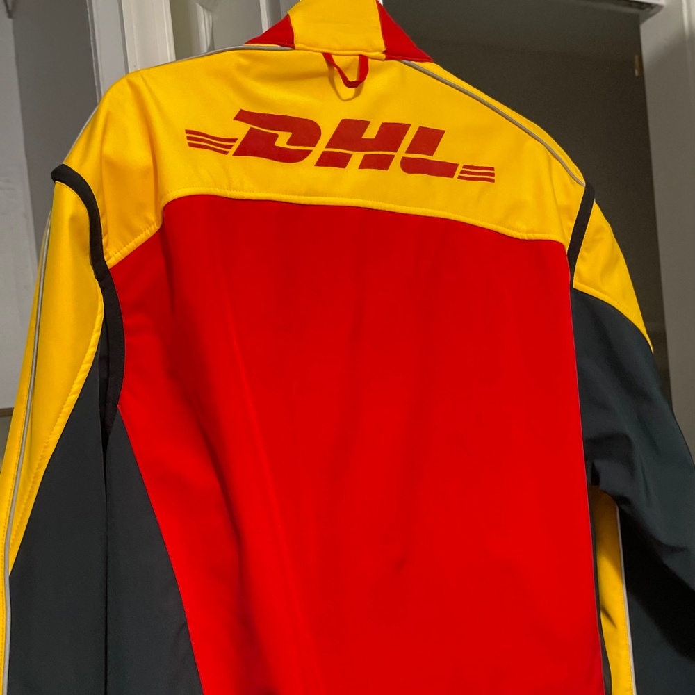 DHL winter jacket - image 4
